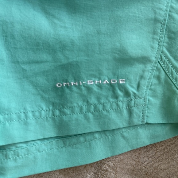 Columbia PFG Women's Coral Point III Omin Shade Shorts XS - Picture 3 of 9